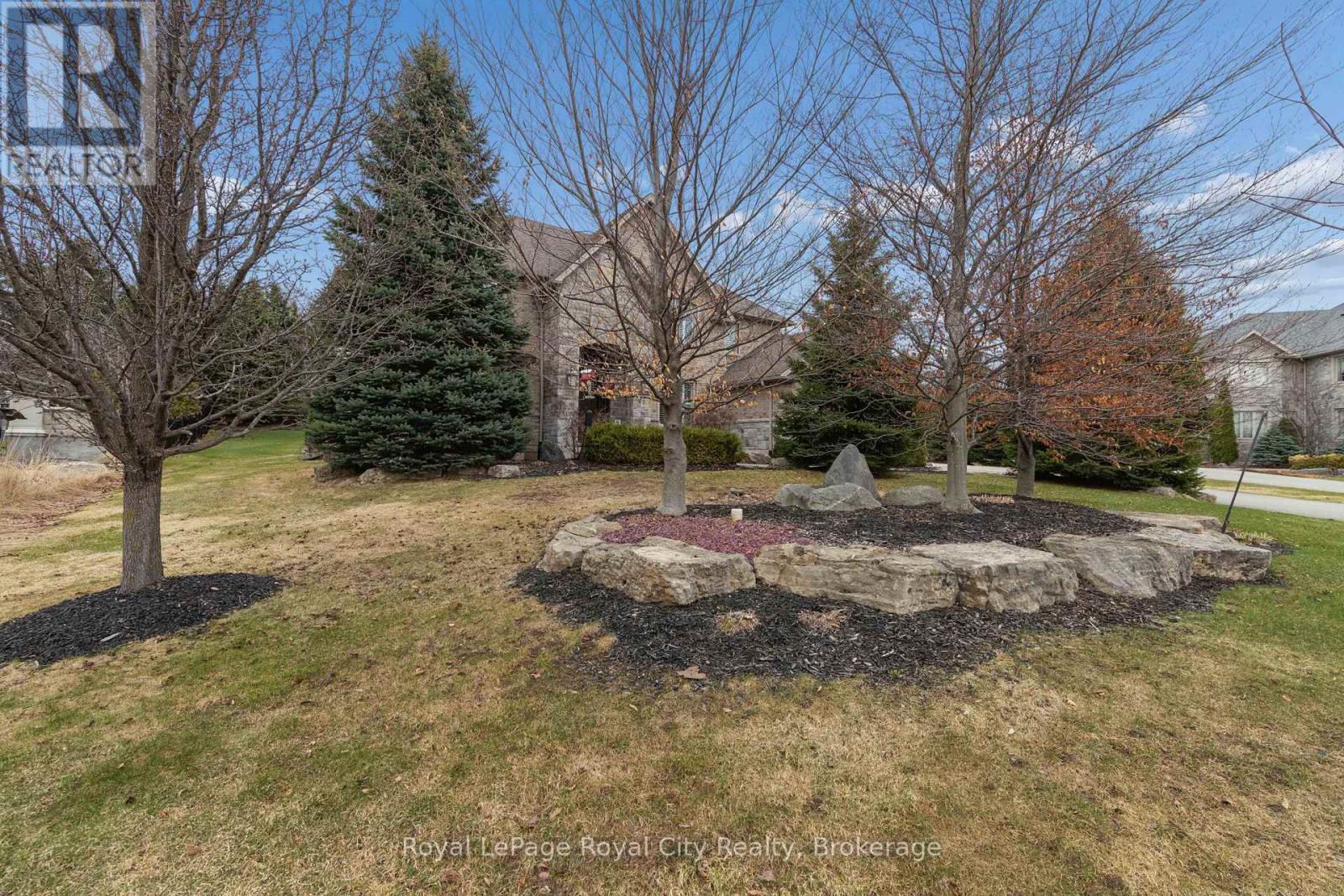 38 Daymond Drive, Puslinch, Ontario  N1H 6H9 - Photo 2 - X12965500