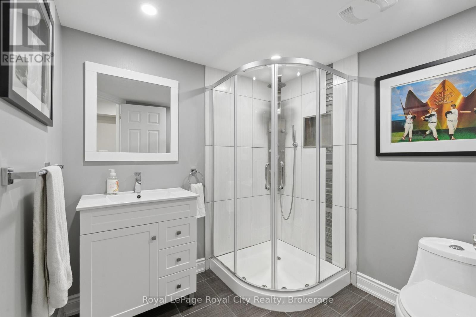 38 Daymond Drive, Puslinch, Ontario  N1H 6H9 - Photo 46 - X12965500