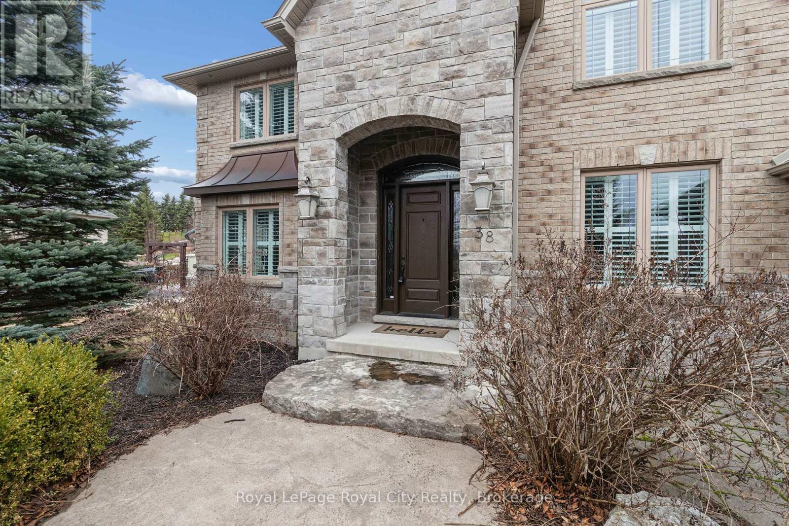 38 Daymond Drive, Puslinch, Ontario  N1H 6H9 - Photo 5 - X12965500