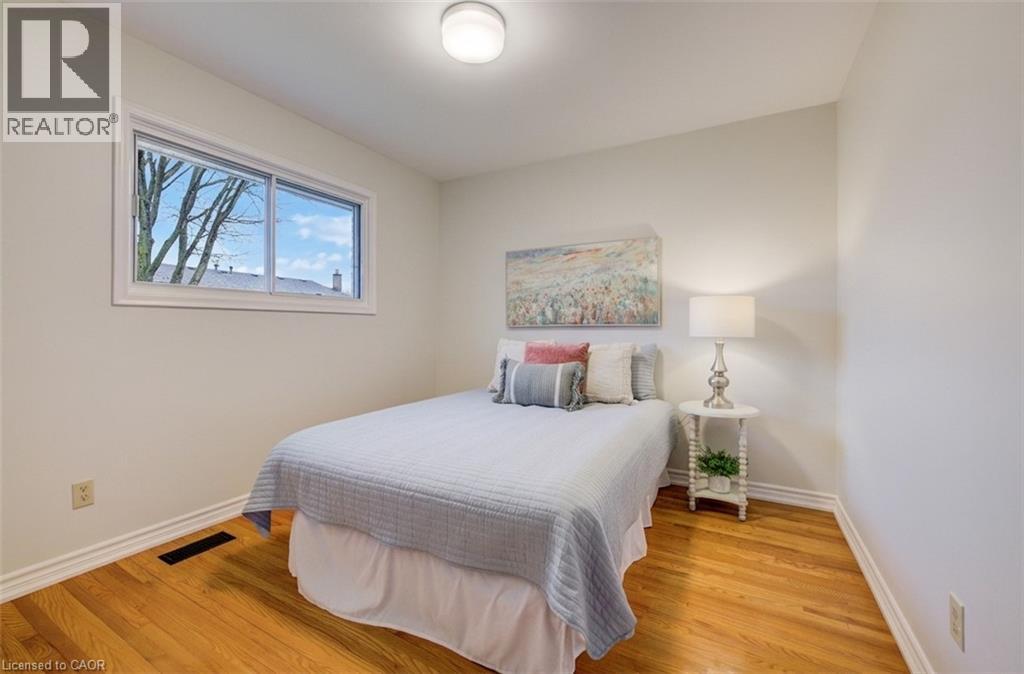 66 Tupper Crescent, Kitchener, Ontario  N2B 2X9 - Photo 12 - 40817609