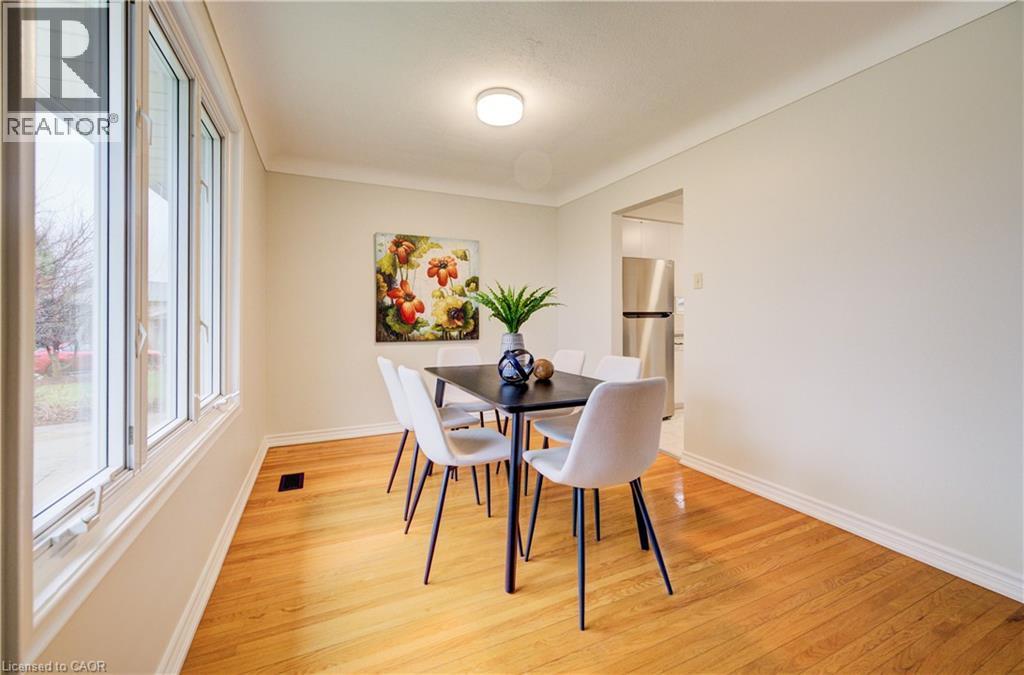 66 Tupper Crescent, Kitchener, Ontario  N2B 2X9 - Photo 6 - 40817609