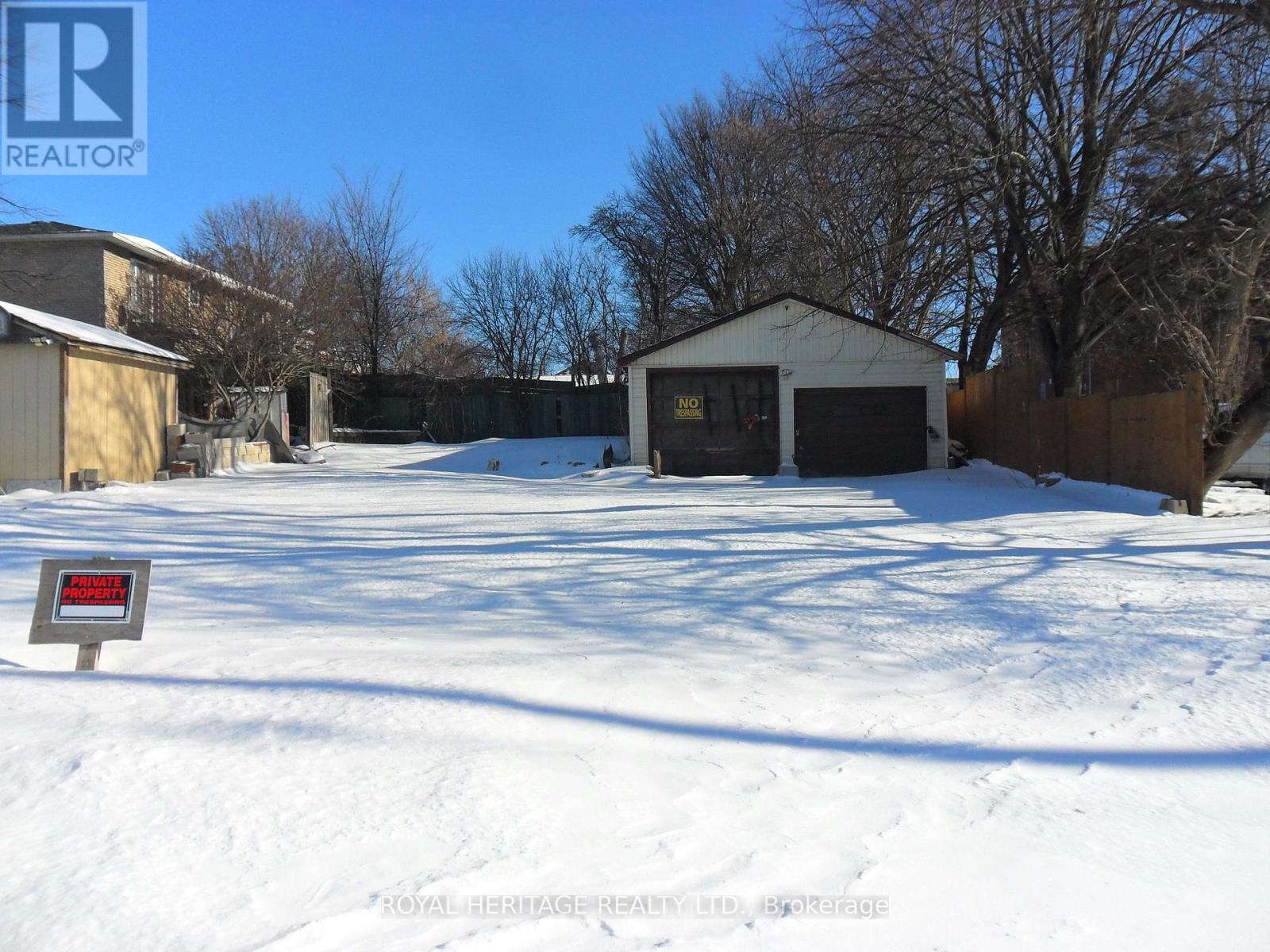 367 CENTRE STREET S, Oshawa, Ontario