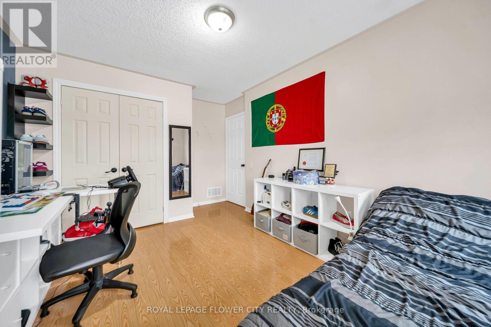 15d View Green Crescent, Toronto, Ontario M9W 7E1 - Photo 32 - W12959364