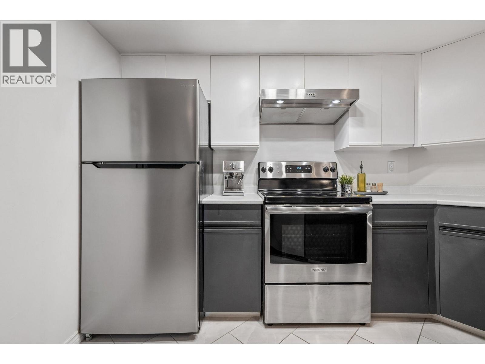 410 2925 Glen Drive, Coquitlam, British Columbia  V3B 7H9 - Photo 10 - R3107307