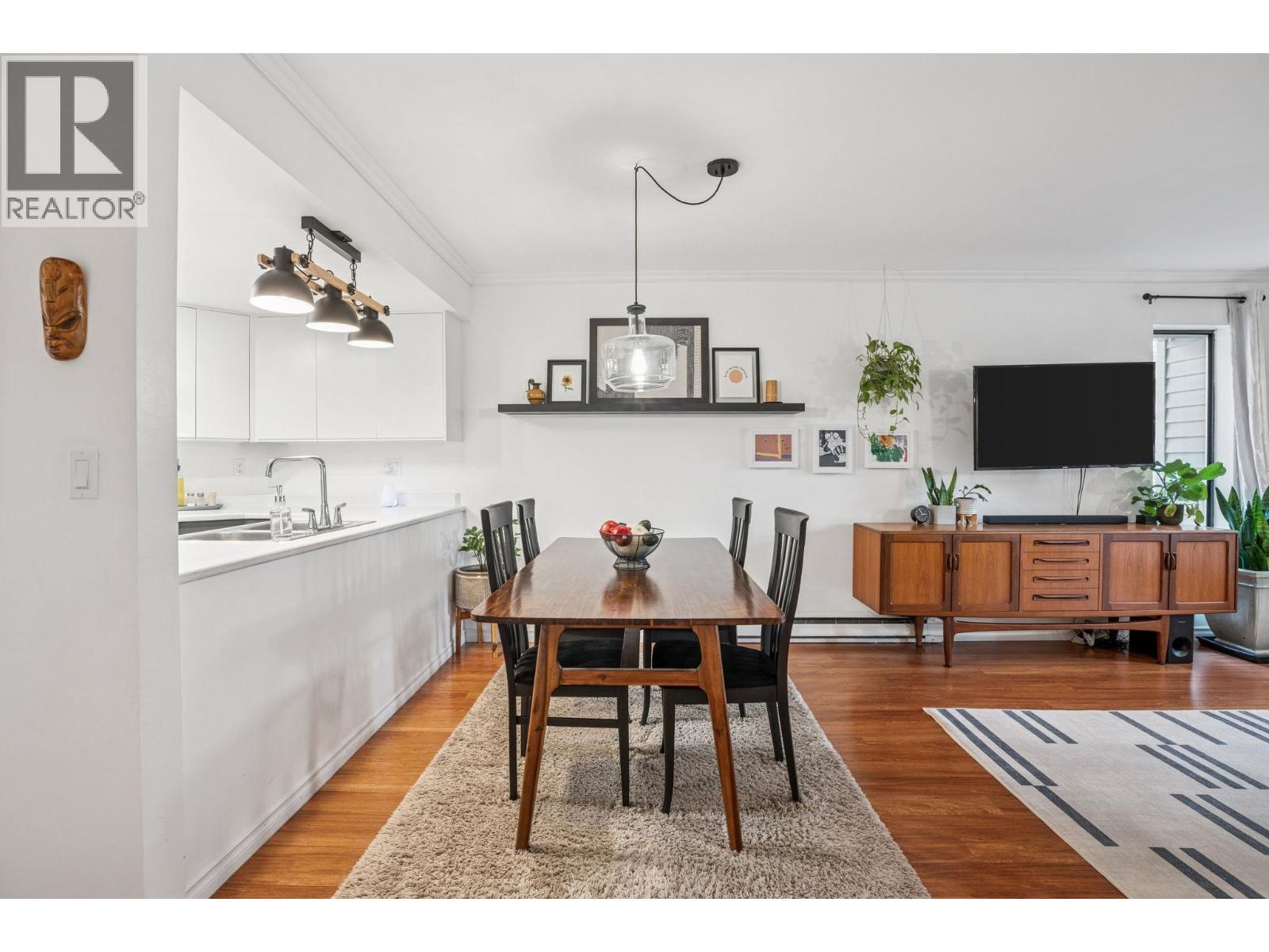 410 2925 Glen Drive, Coquitlam, British Columbia  V3B 7H9 - Photo 7 - R3107307