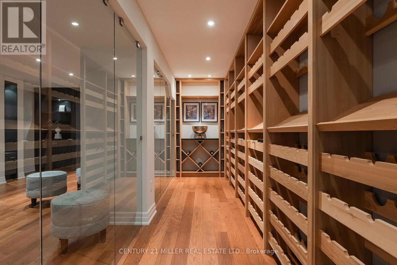 2201 Rochester Circle, Oakville, Ontario  L6M 5E3 - Photo 32 - W12964950