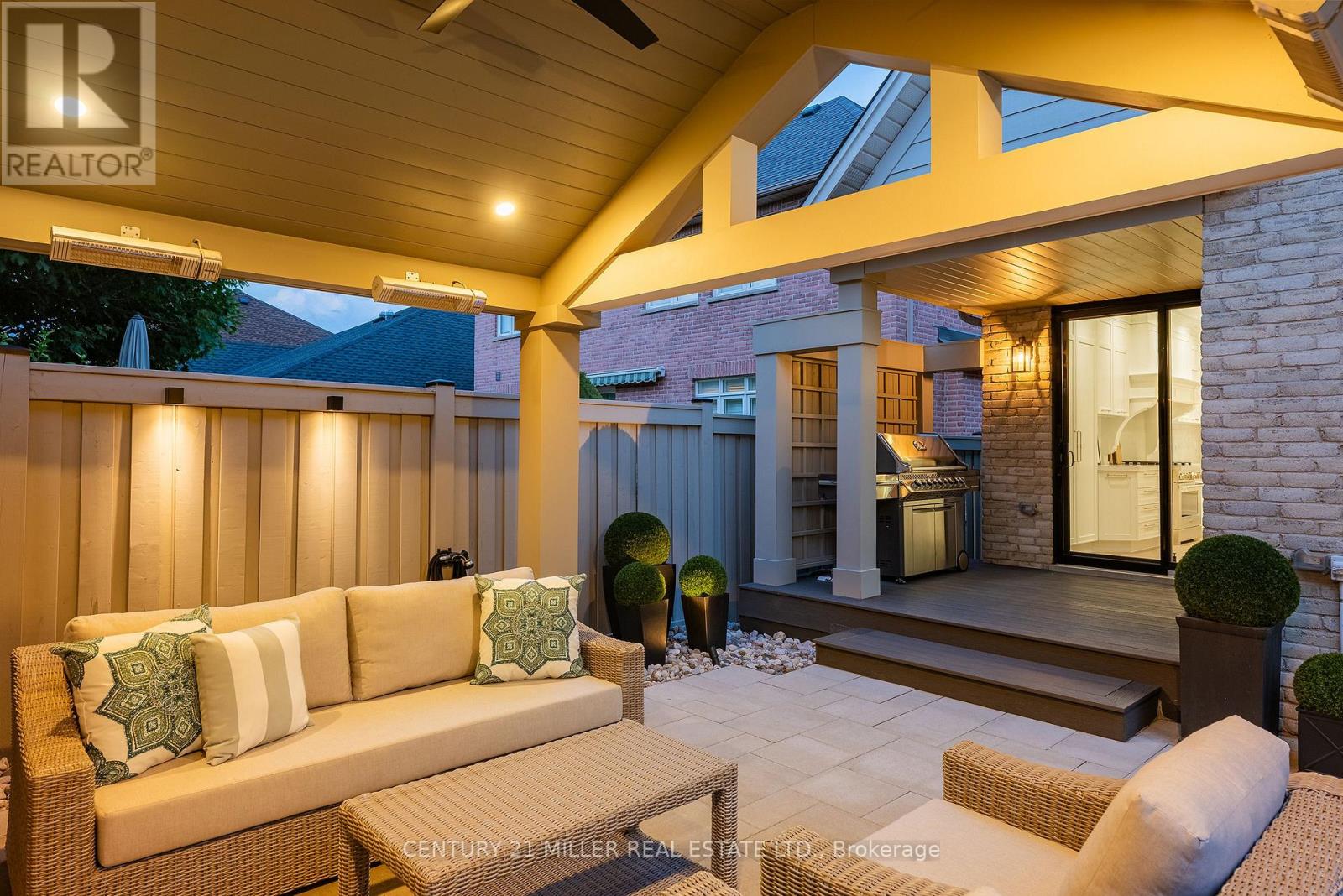 2201 Rochester Circle, Oakville, Ontario  L6M 5E3 - Photo 45 - W12964950