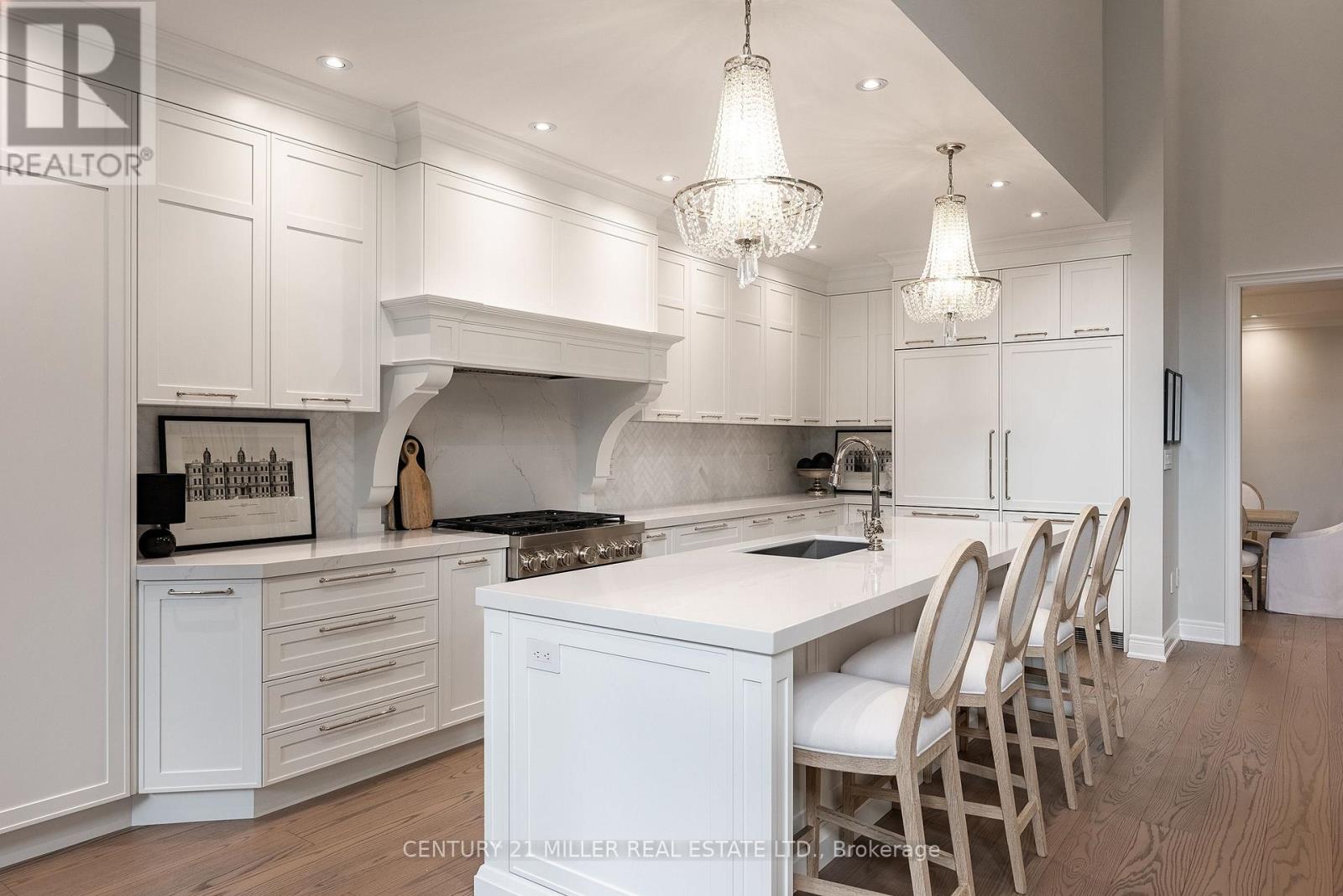 2201 Rochester Circle, Oakville, Ontario  L6M 5E3 - Photo 9 - W12964950