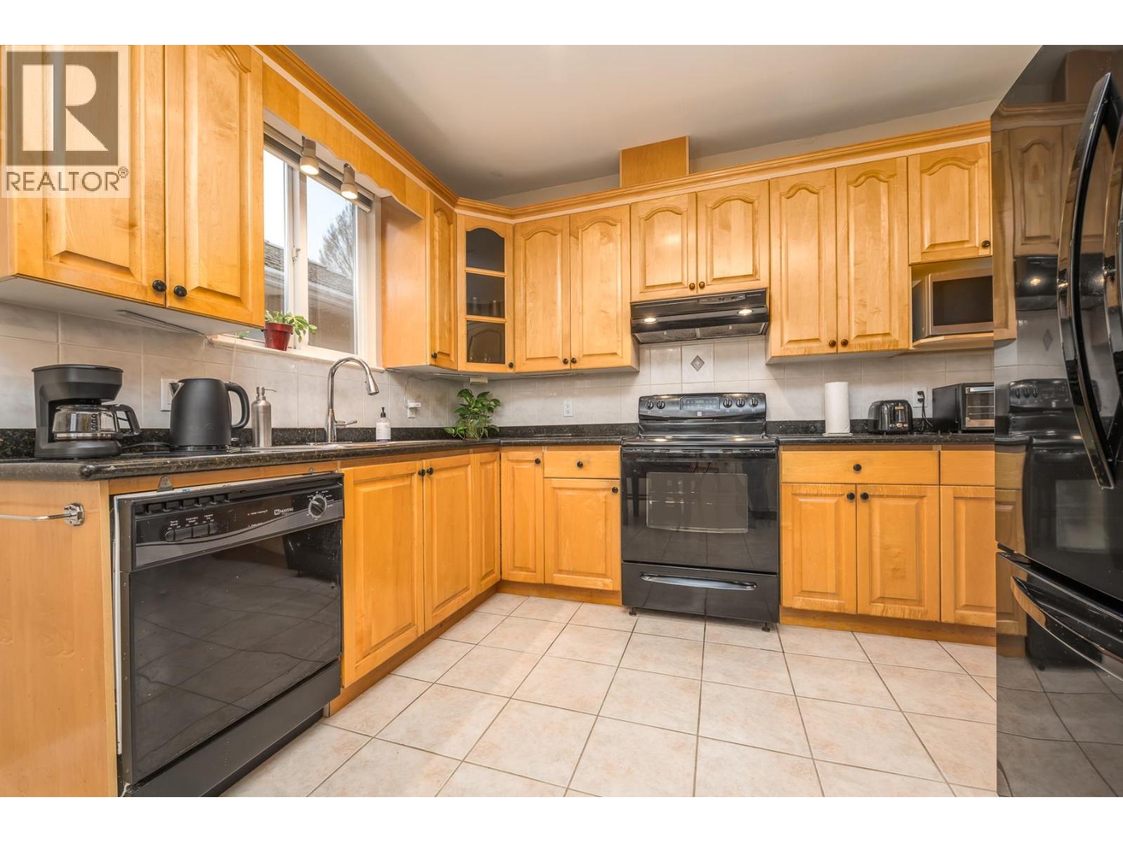 1233 Rupert Street, Vancouver, British Columbia  V5K 5E1 - Photo 6 - R3107306