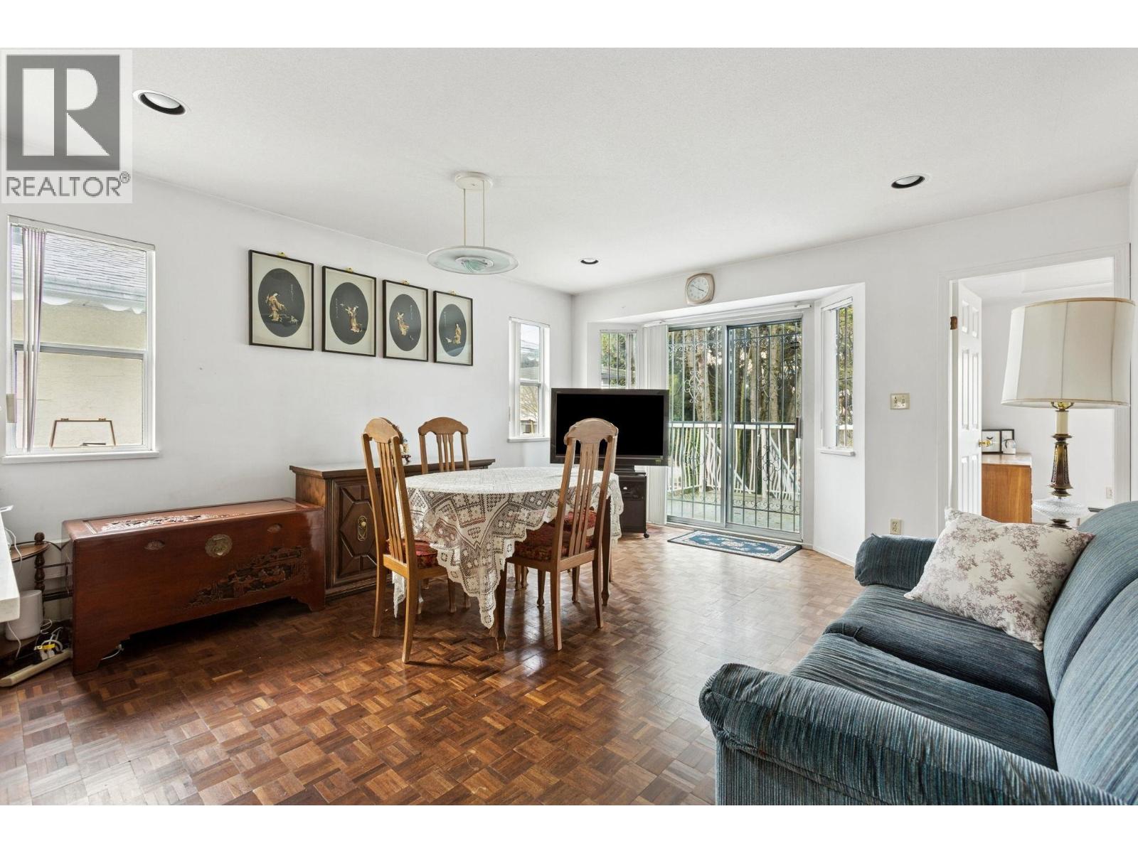 729 W 62nd Avenue, Vancouver, British Columbia  V6P 2E1 - Photo 8 - R3107308