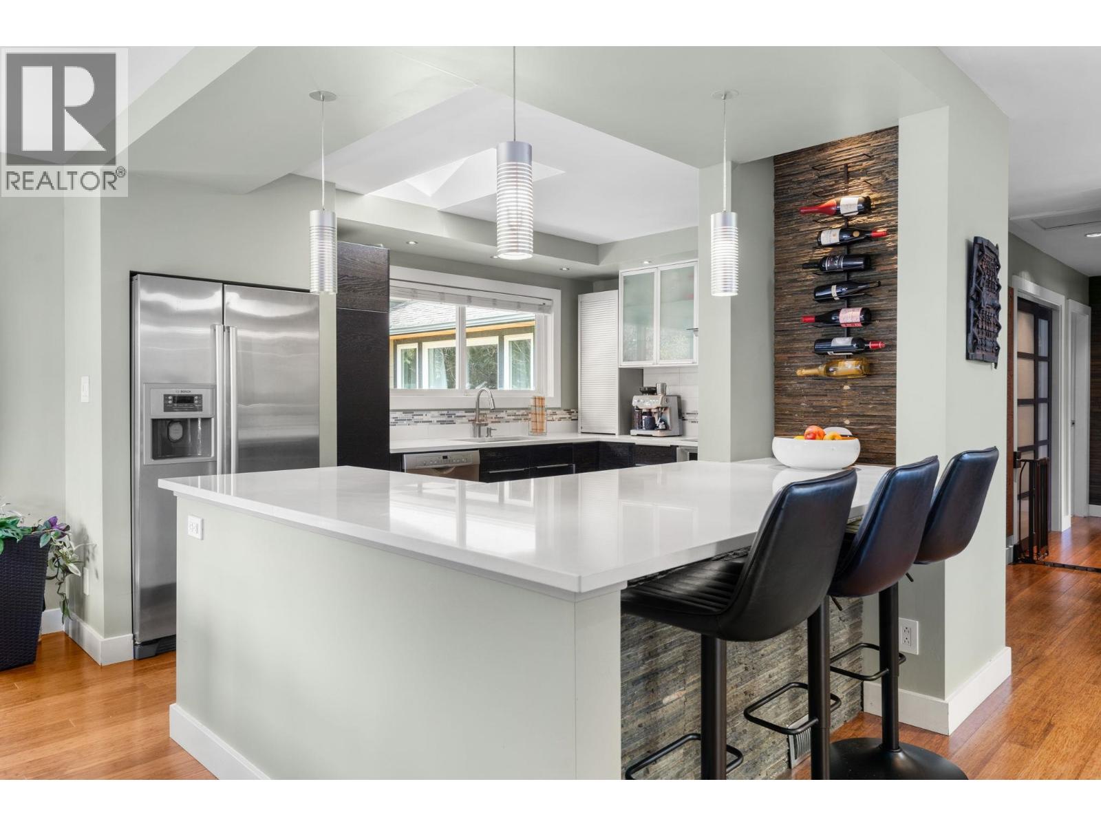 4515 Meadowbank Close, North Vancouver, British Columbia  V7K 2L1 - Photo 10 - R3107311