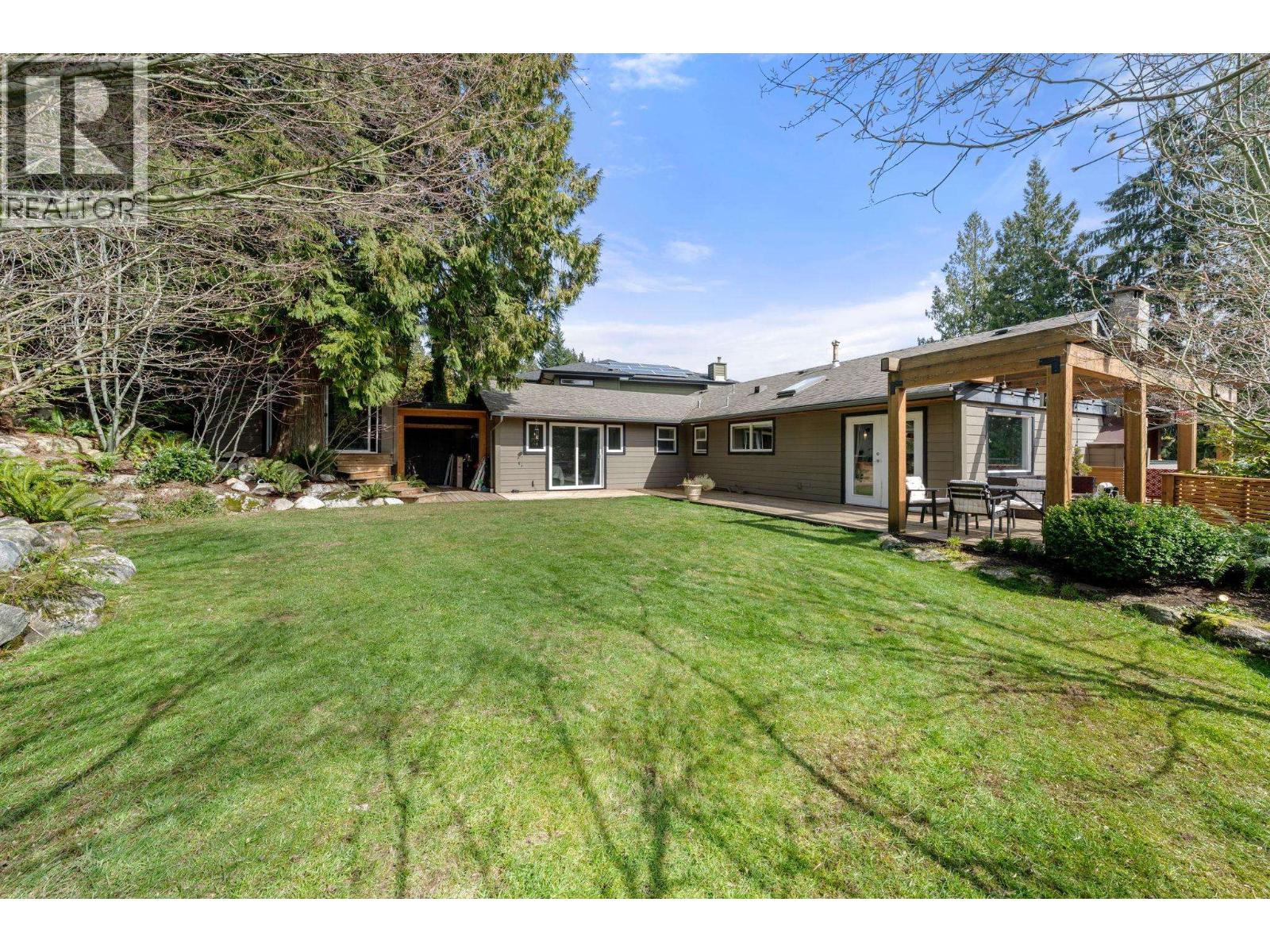 4515 Meadowbank Close, North Vancouver, British Columbia  V7K 2L1 - Photo 35 - R3107311