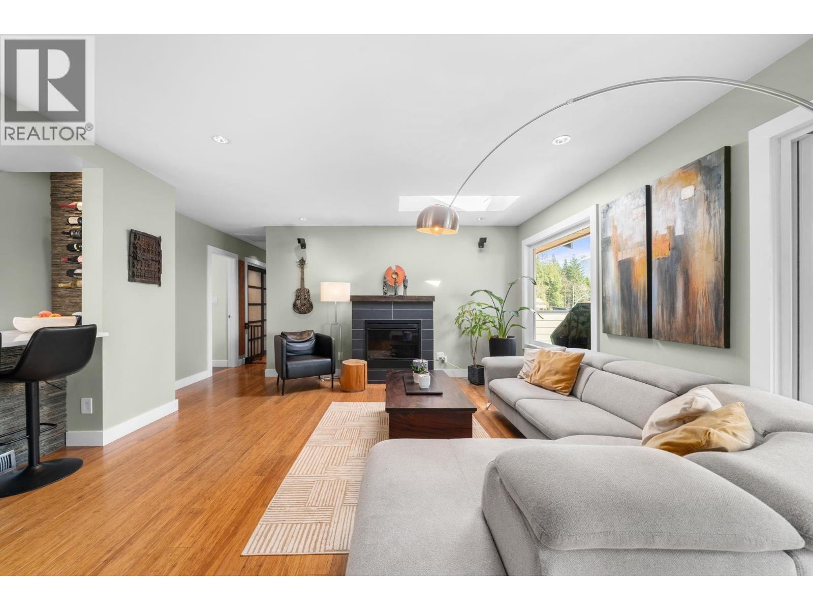 4515 Meadowbank Close, North Vancouver, British Columbia  V7K 2L1 - Photo 9 - R3107311