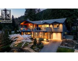 4515 MEADOWBANK CLOSE, North Vancouver, British Columbia