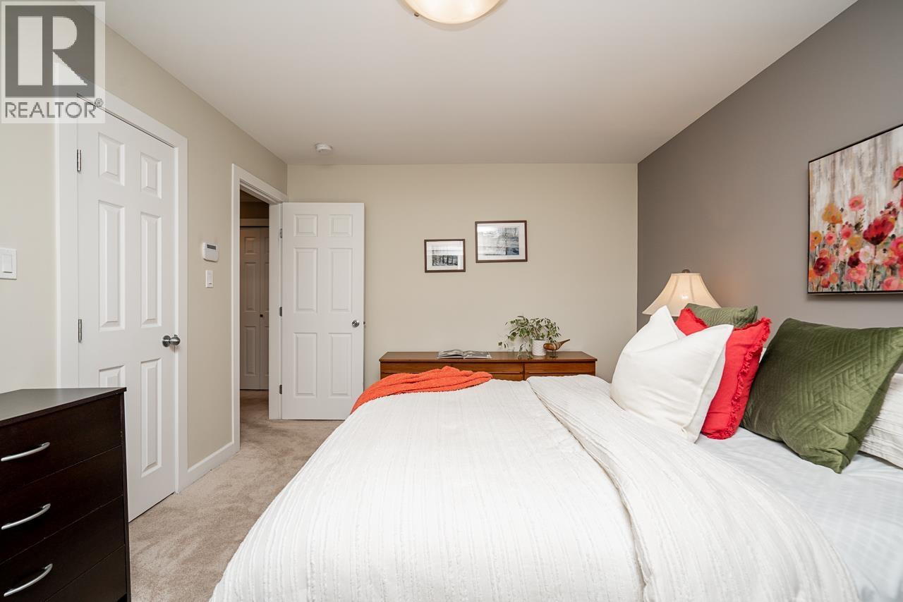 1730 Westminster Avenue, Port Coquitlam, British Columbia  V3B 1E2 - Photo 10 - R3107321