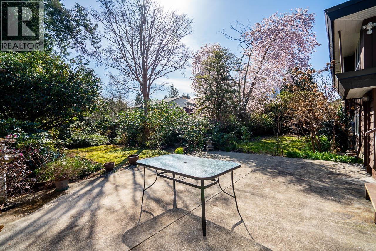 1730 Westminster Avenue, Port Coquitlam, British Columbia  V3B 1E2 - Photo 23 - R3107321