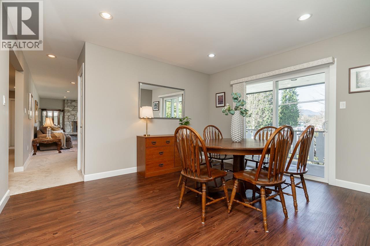 1730 Westminster Avenue, Port Coquitlam, British Columbia  V3B 1E2 - Photo 4 - R3107321