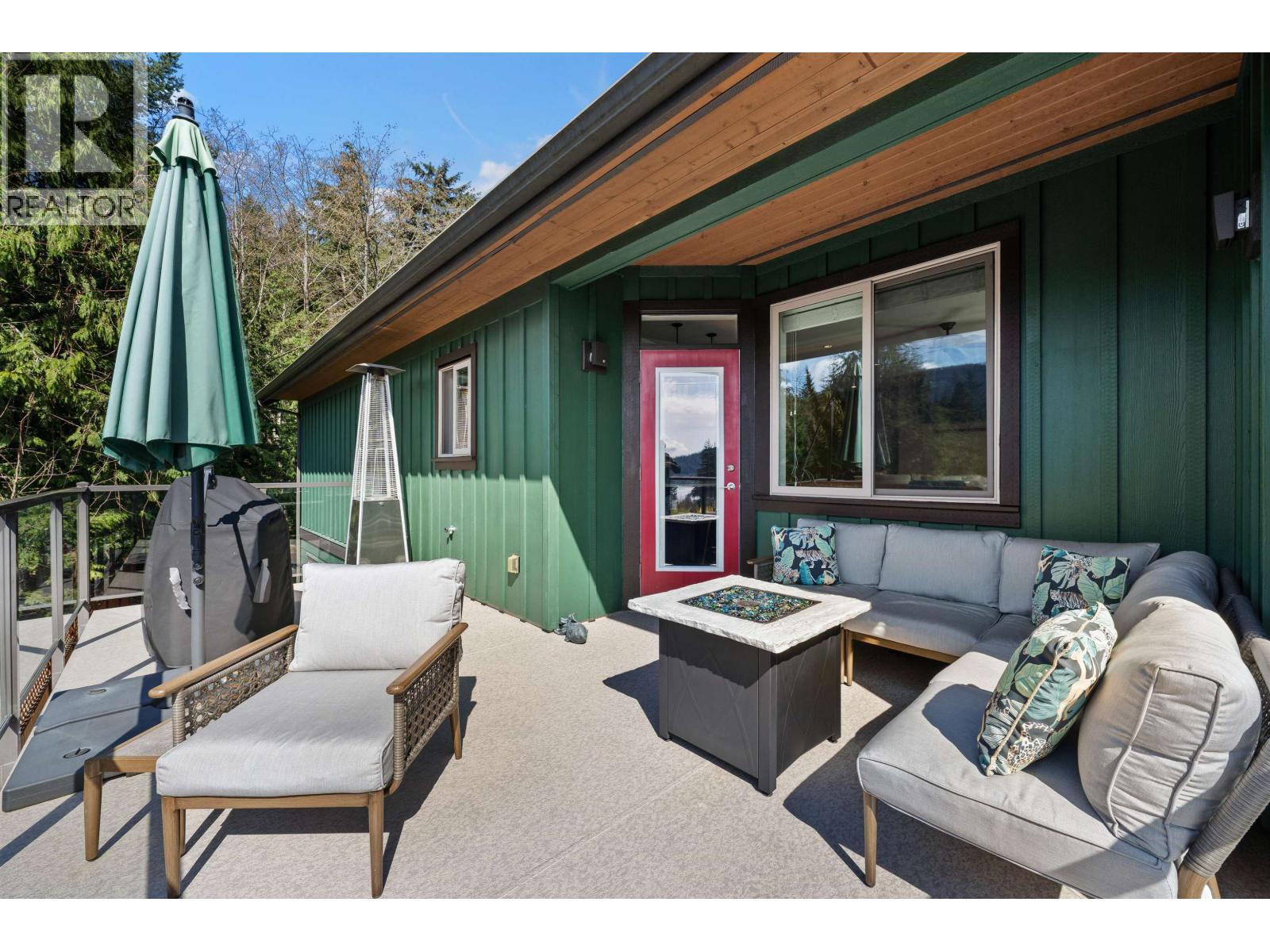 746 Upper Crescent, Squamish, British Columbia  V8B 1J2 - Photo 11 - R3107331