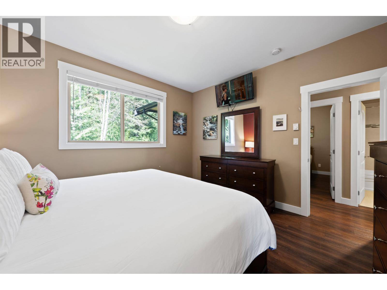 746 Upper Crescent, Squamish, British Columbia  V8B 1J2 - Photo 13 - R3107331