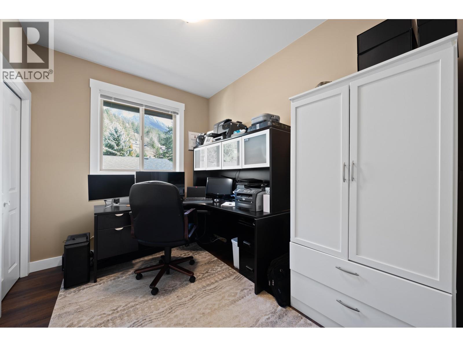 746 Upper Crescent, Squamish, British Columbia  V8B 1J2 - Photo 17 - R3107331