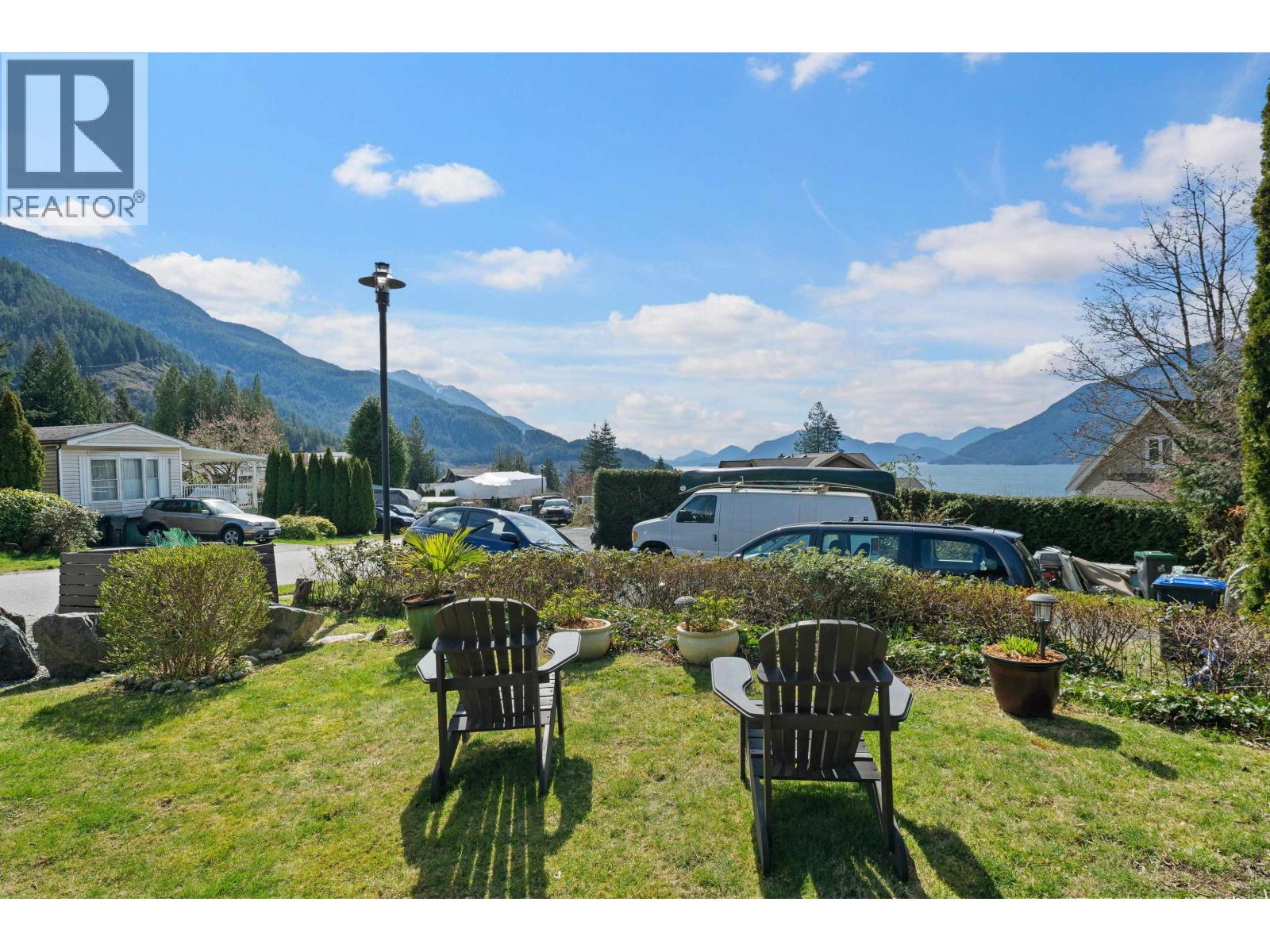 746 Upper Crescent, Squamish, British Columbia  V8B 1J2 - Photo 28 - R3107331