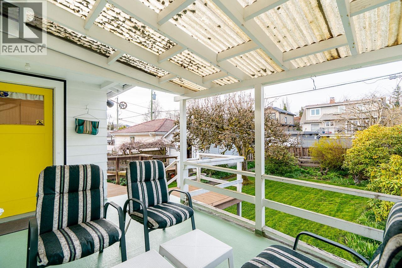 1969 W 43rd Avenue, Vancouver, British Columbia  V6M 2C7 - Photo 30 - R3107332