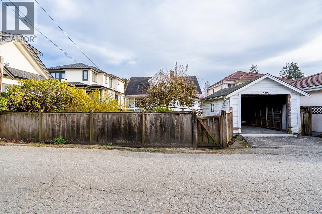 1969 W 43rd Avenue, Vancouver, British Columbia  V6M 2C7 - Photo 36 - R3107332