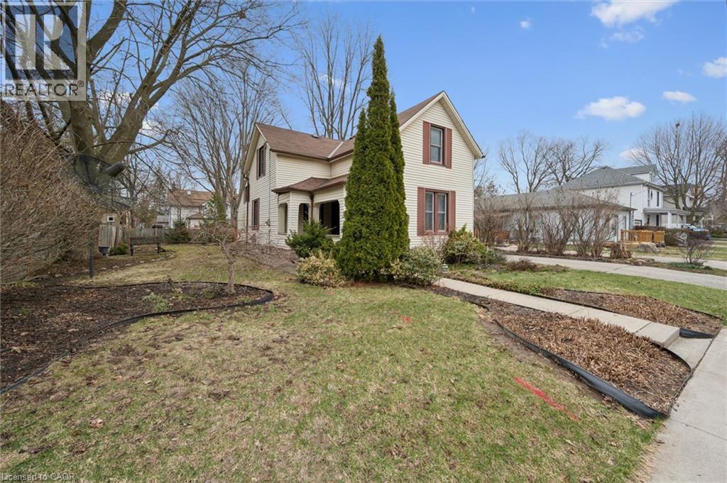 16 Rich Avenue, Cambridge, Ontario  N1R 2A5 - Photo 4 - 40811402