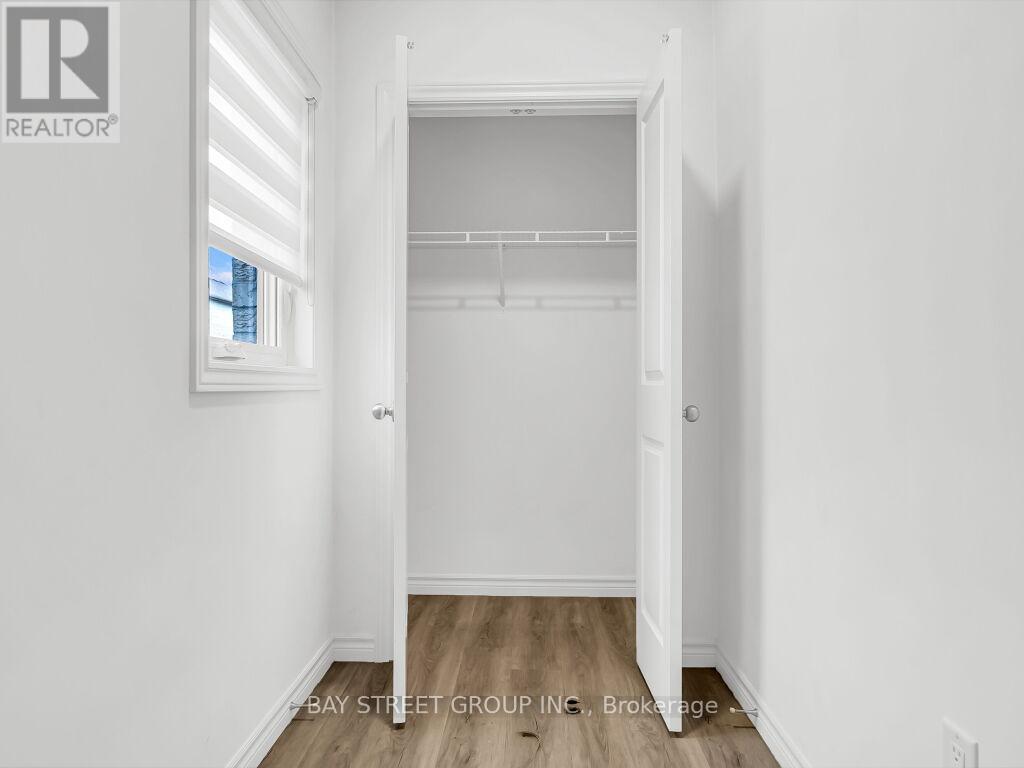 Photo 12 of 48 for 126 Byers Street