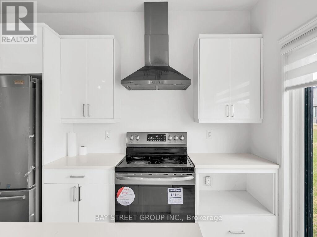 Photo 15 of 48 for 126 Byers Street