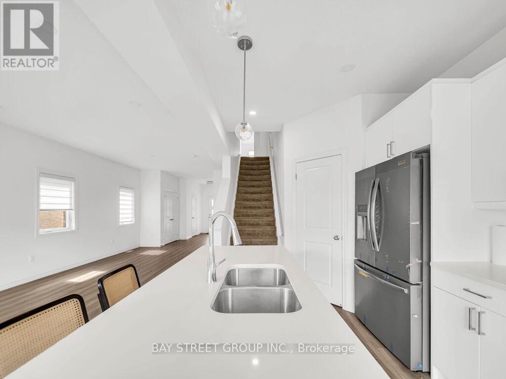 Photo 18 of 48 for 126 Byers Street