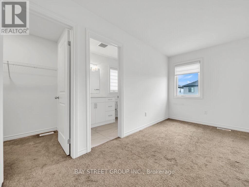 Photo 33 of 48 for 126 Byers Street