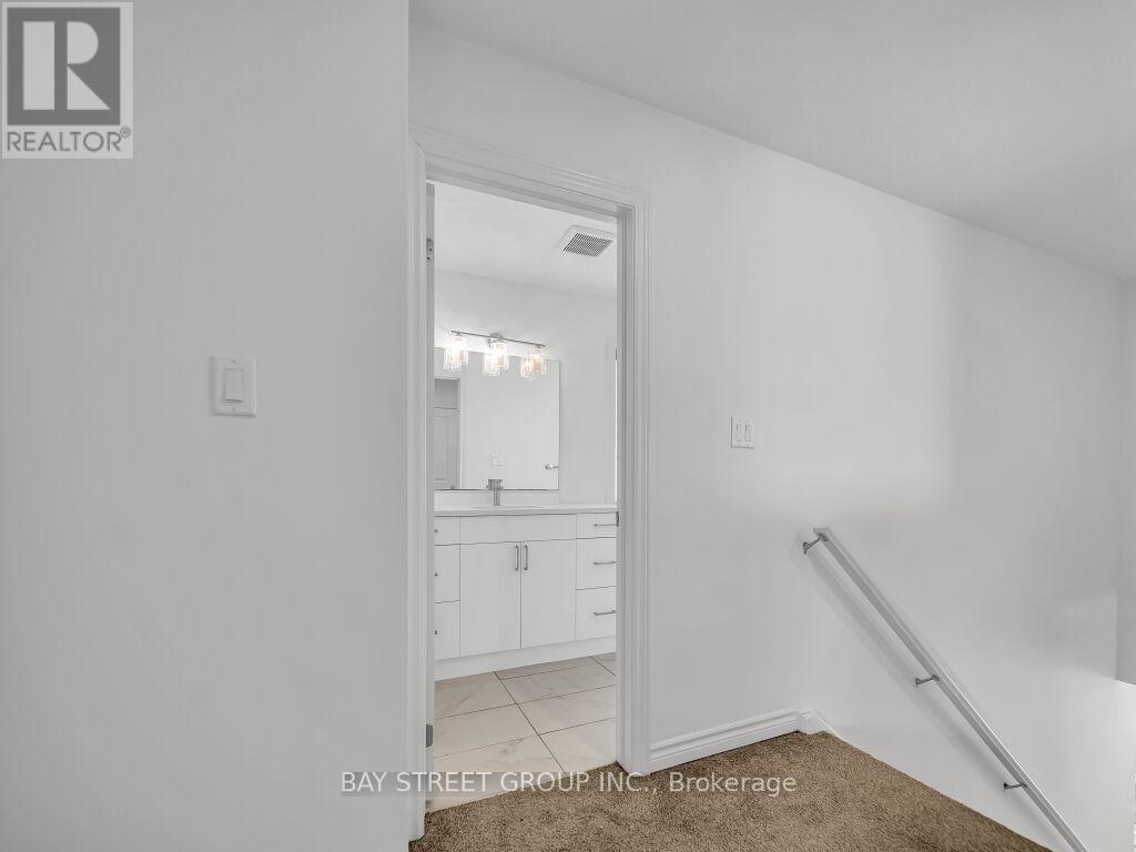 126 Byers Street, London South, Ontario  N6L 0G5 - Photo 22 - X12833872