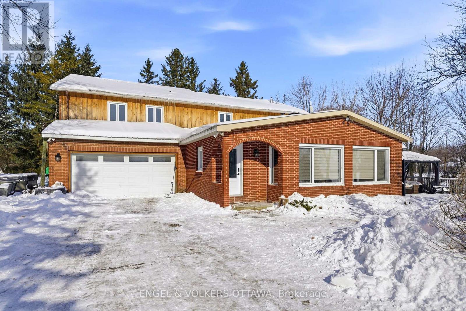 14120 COUNTY ROAD 13, North Stormont, Ontario