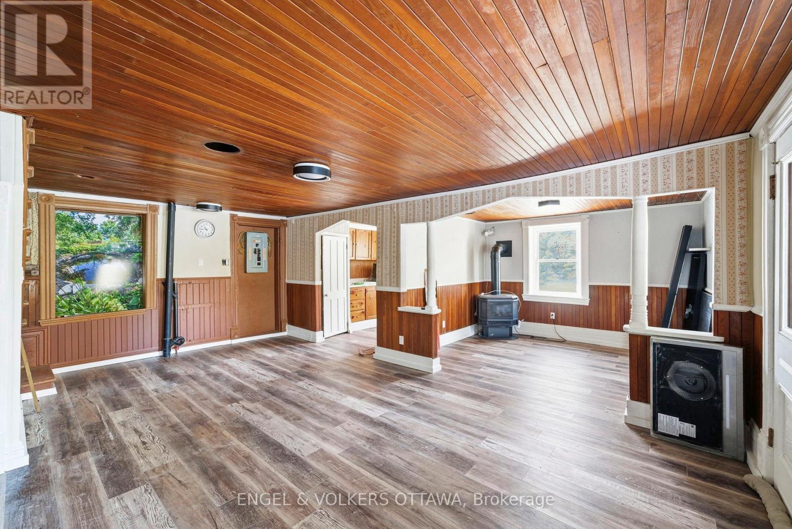 14120 County Road 13, North Stormont, Ontario  K0A 1R0 - Photo 26 - X12965452