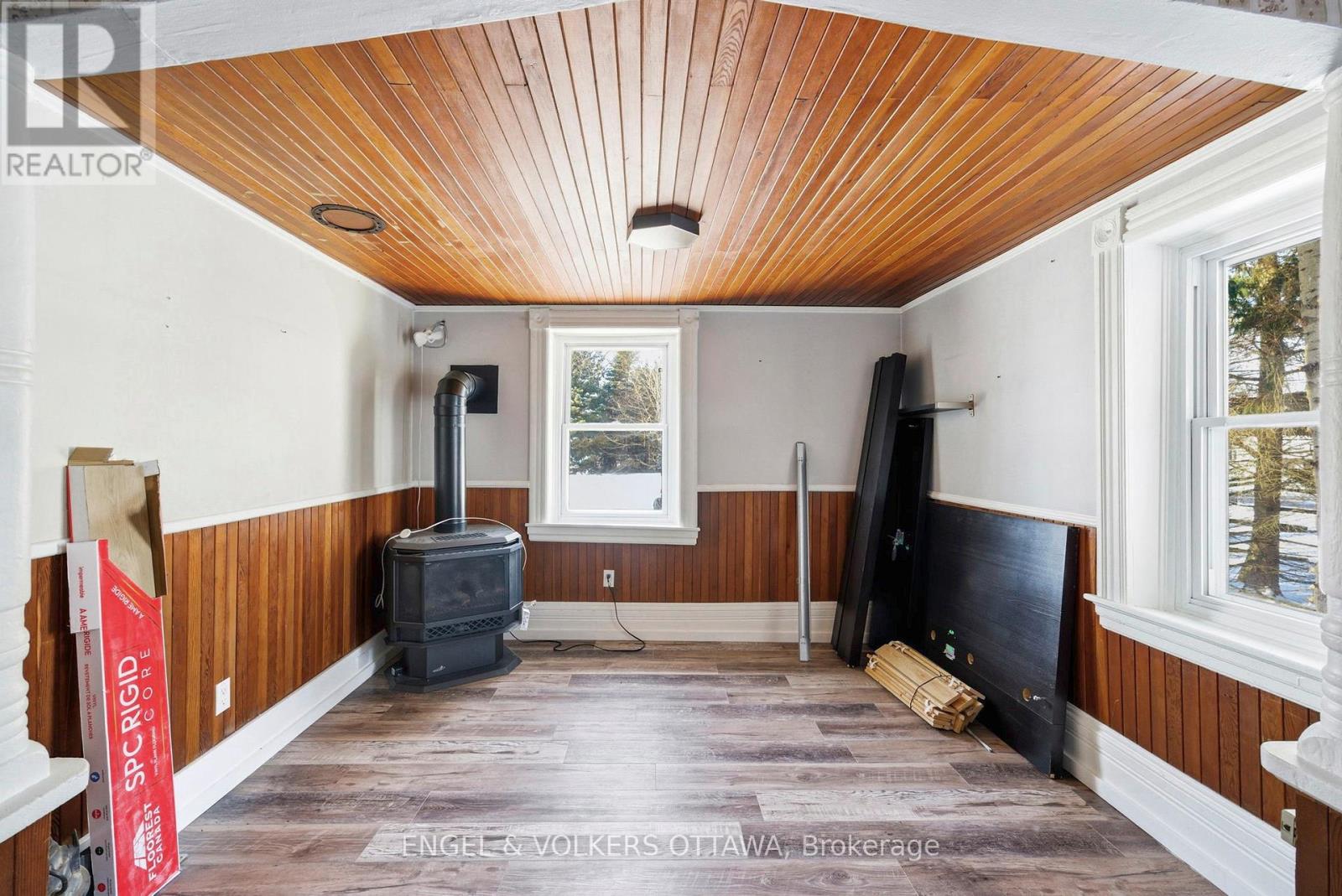 14120 County Road 13, North Stormont, Ontario  K0A 1R0 - Photo 27 - X12965452