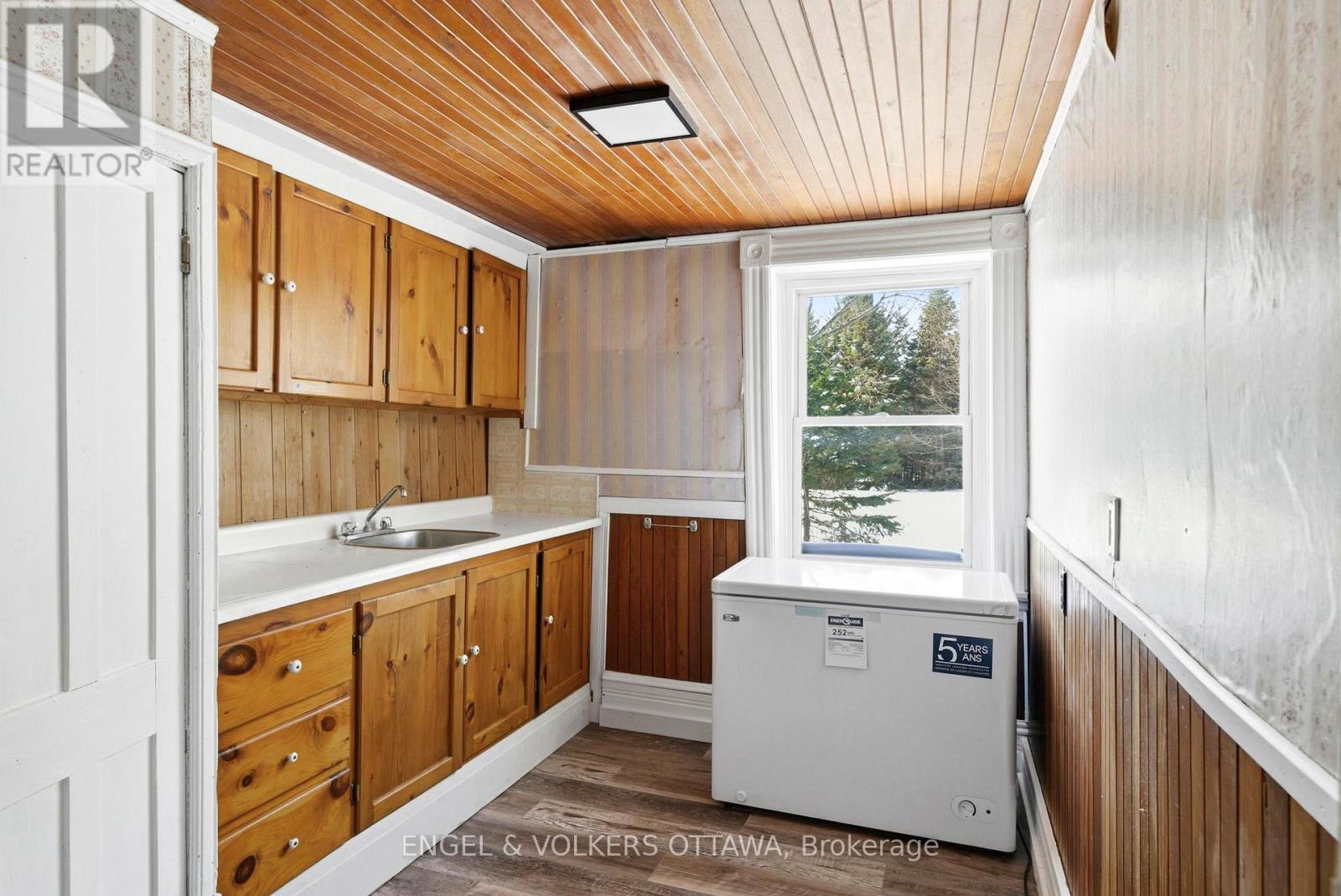 14120 County Road 13, North Stormont, Ontario  K0A 1R0 - Photo 28 - X12965452