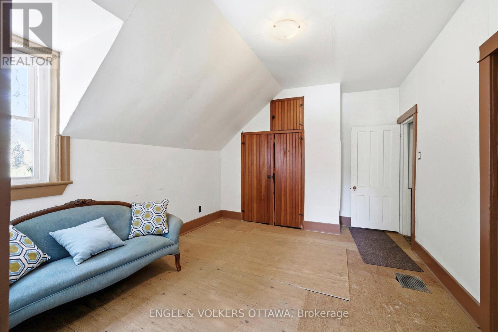 14120 County Road 13, North Stormont, Ontario  K0A 1R0 - Photo 29 - X12965452