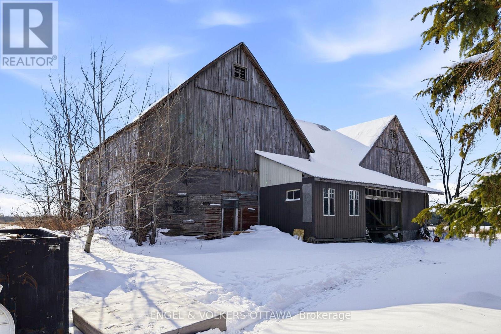 14120 County Road 13, North Stormont, Ontario  K0A 1R0 - Photo 36 - X12965452