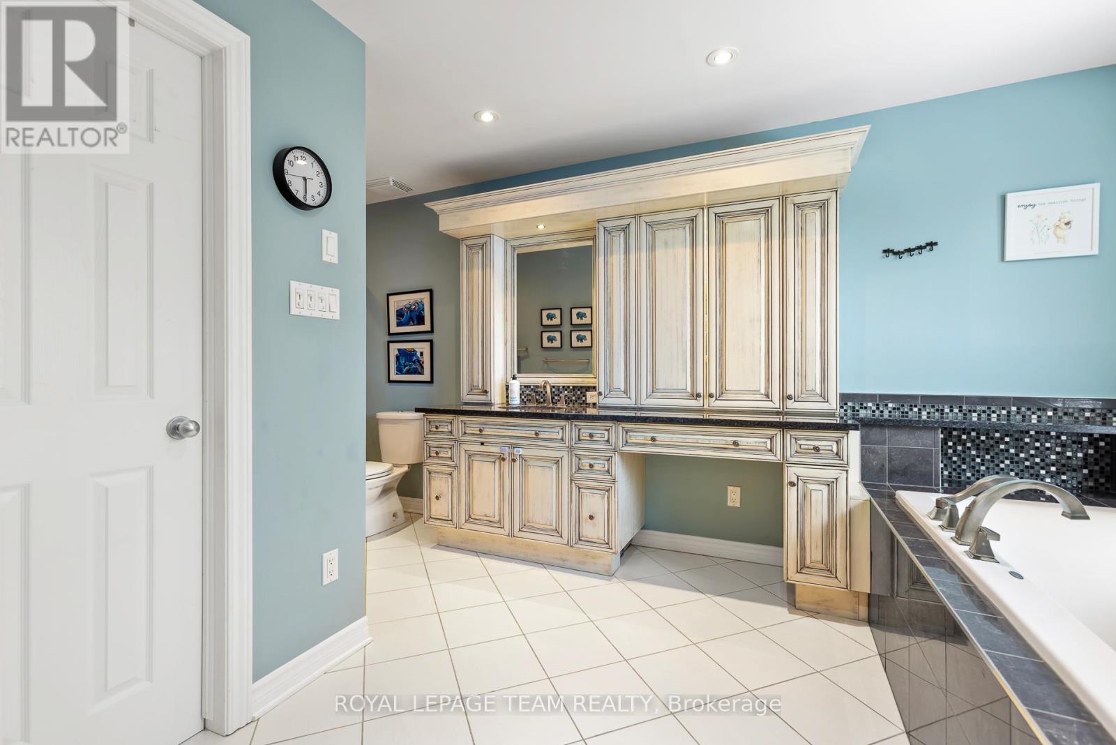 37 Leonard Avenue, Ottawa, Ontario  K1S 4T8 - Photo 18 - X12965522