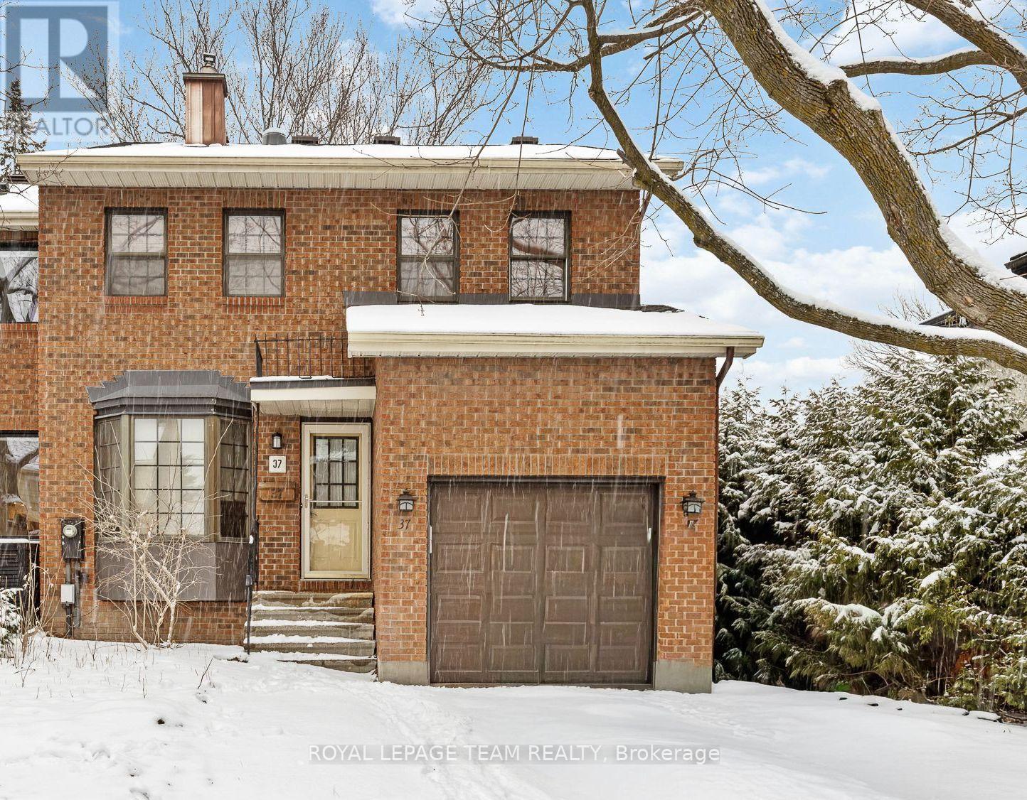 37 Leonard Avenue, Ottawa, Ontario  K1S 4T8 - Photo 2 - X12965522