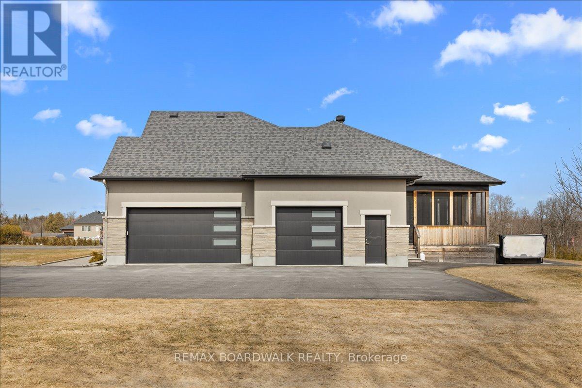 137 Coyles Drive S, Beckwith, Ontario  K0A 1B0 - Photo 47 - X12965600