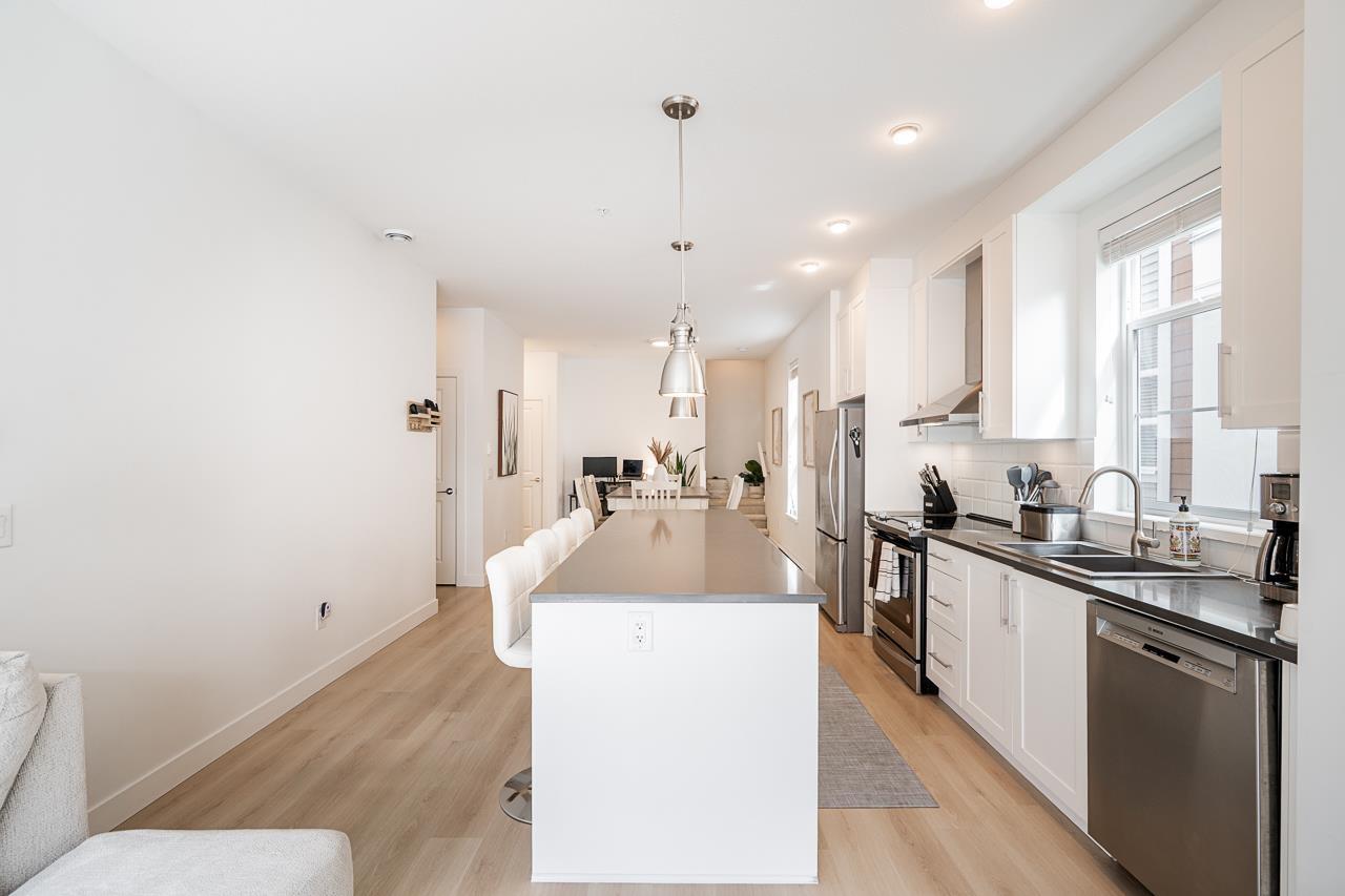 70 20857 77a Avenue, Langley, British Columbia  V2Y 0W7 - Photo 5 - R3107304