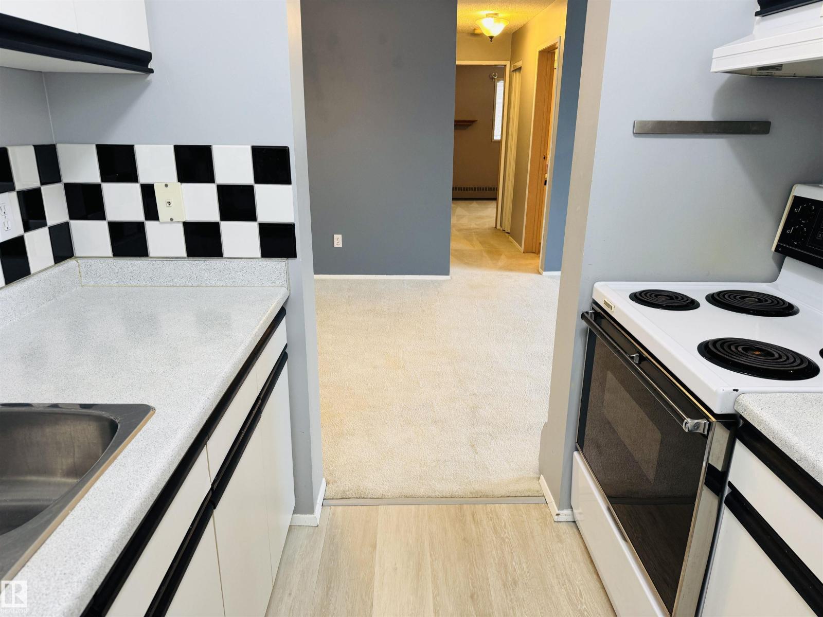 #347 10520 120 St Nw, Edmonton, Alberta  T5H 4L7 - Photo 8 - E4470297