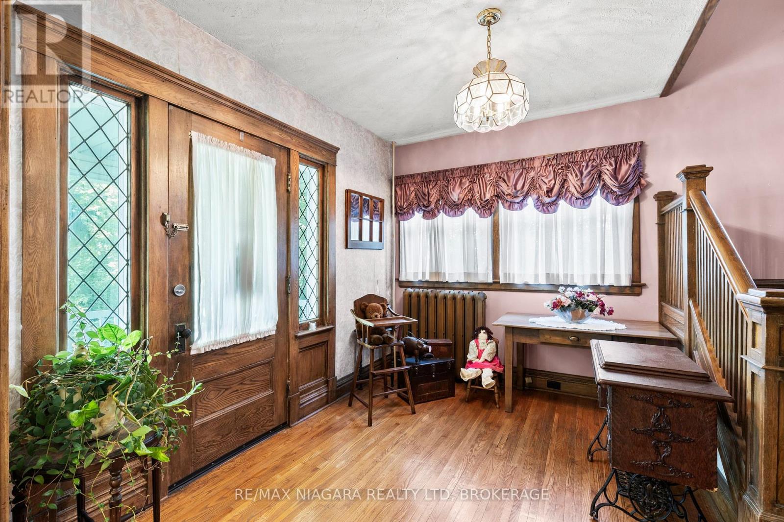 3362 Montrose Road, Fort Erie, Ontario  L3B 5N7 - Photo 6 - X12965474