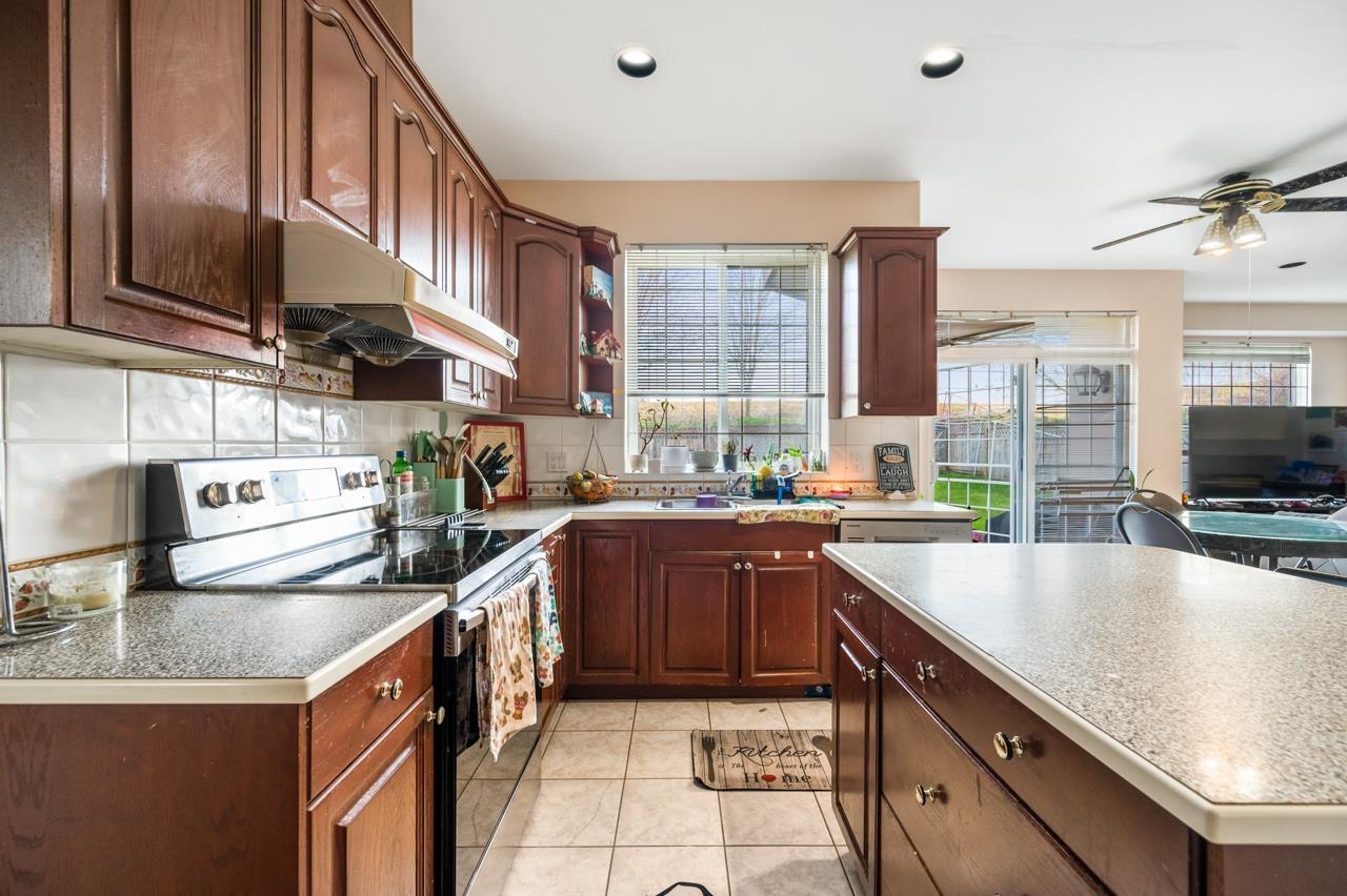 16988 103a Avenue, Surrey, British Columbia  V4N 4N9 - Photo 7 - R3107346