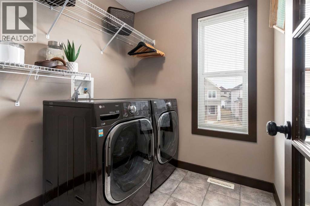 4 Copperpond Grove SE, Calgary, Alberta  T3S 0A6 - Photo 16 - A2296269