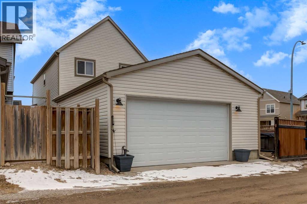 4 Copperpond Grove SE, Calgary, Alberta  T3S 0A6 - Photo 21 - A2296269