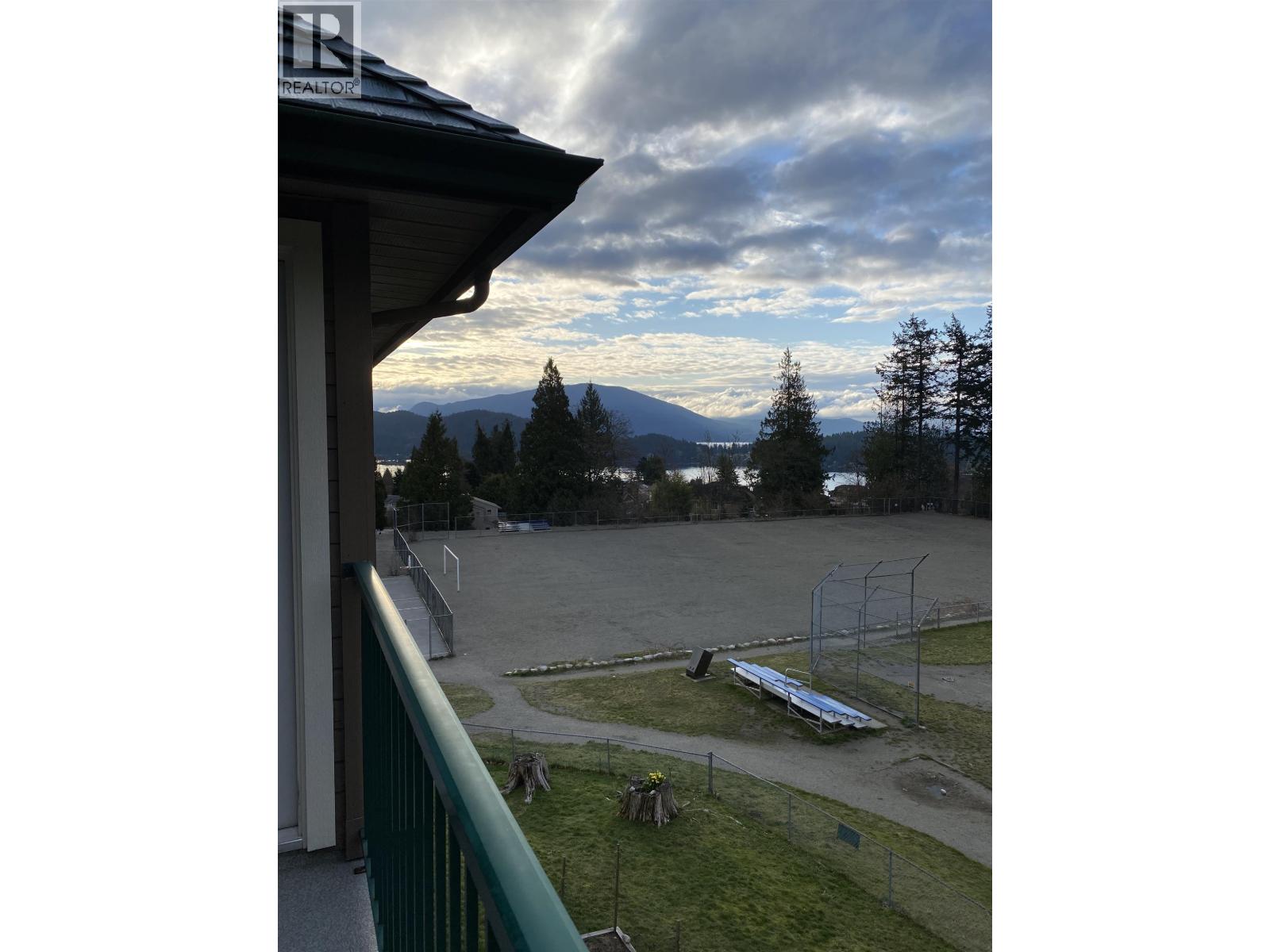 27 622 Farnham Road, Gibsons, British Columbia  V0N 1V8 - Photo 13 - R3104622