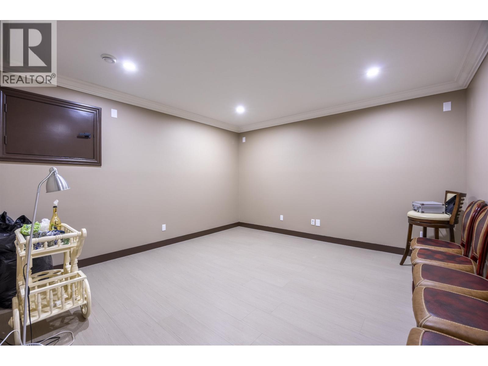 7282 Ridge Drive, Burnaby, British Columbia V5A 1B5 - Photo 21 - R3073550